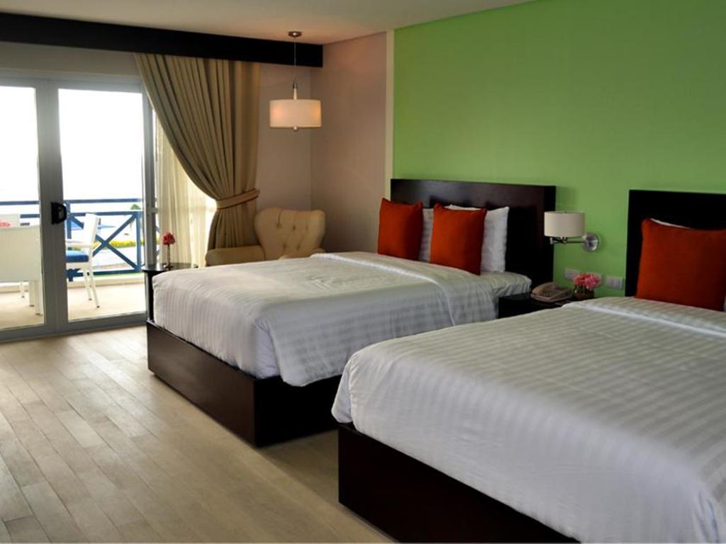 Thunderbird Resorts - Poro Point San Fernando City  Eksteriør bilde