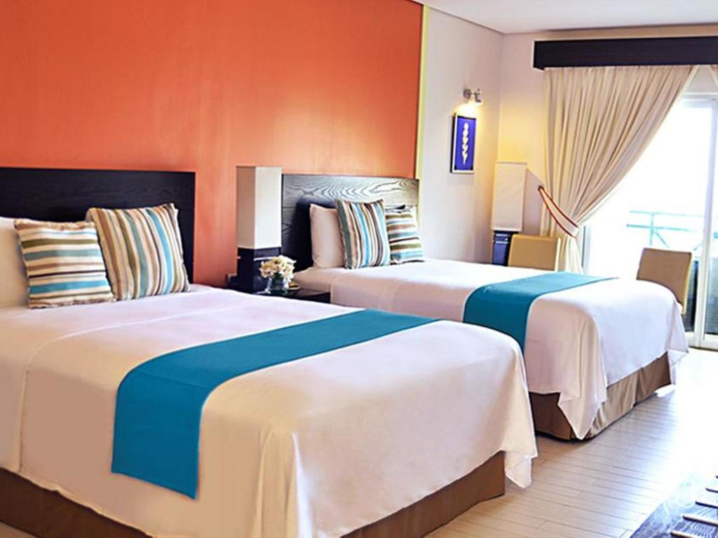 Thunderbird Resorts - Poro Point San Fernando City  Eksteriør bilde