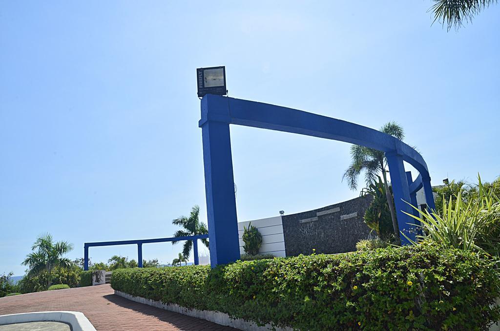 Thunderbird Resorts - Poro Point San Fernando City  Eksteriør bilde